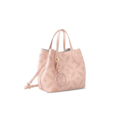 LOUIS VUITTON MAHINA BLOOM M13839 (20*20*12.5cm) LOUIS VUITTON MAHINA BLOOM M13839 (20*20*12.5cm)